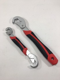 Universal wrenches for nuts and bits of all shapes and sizes