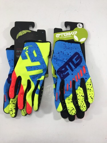 Gloves for a bicycle