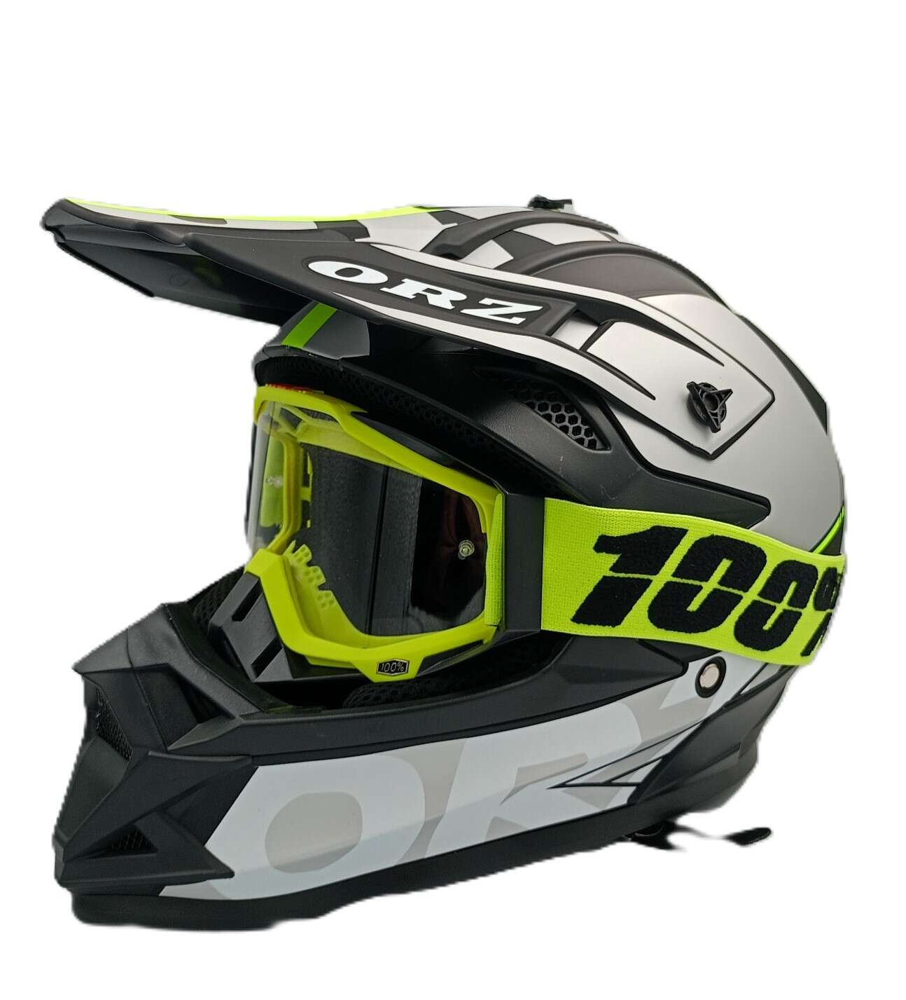 каска с очила крос